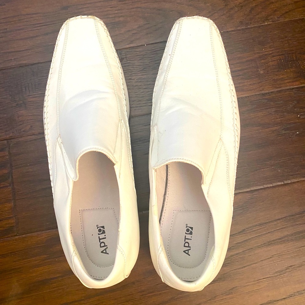 Men’s White Dress Shoes